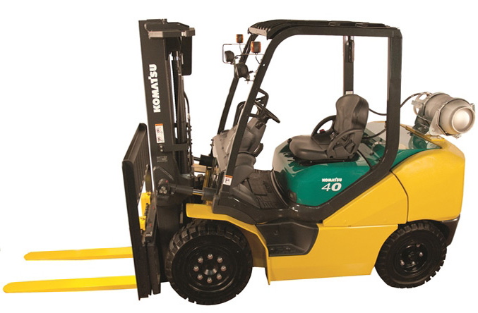 8,000 lb Pneumatic Tire Forklift