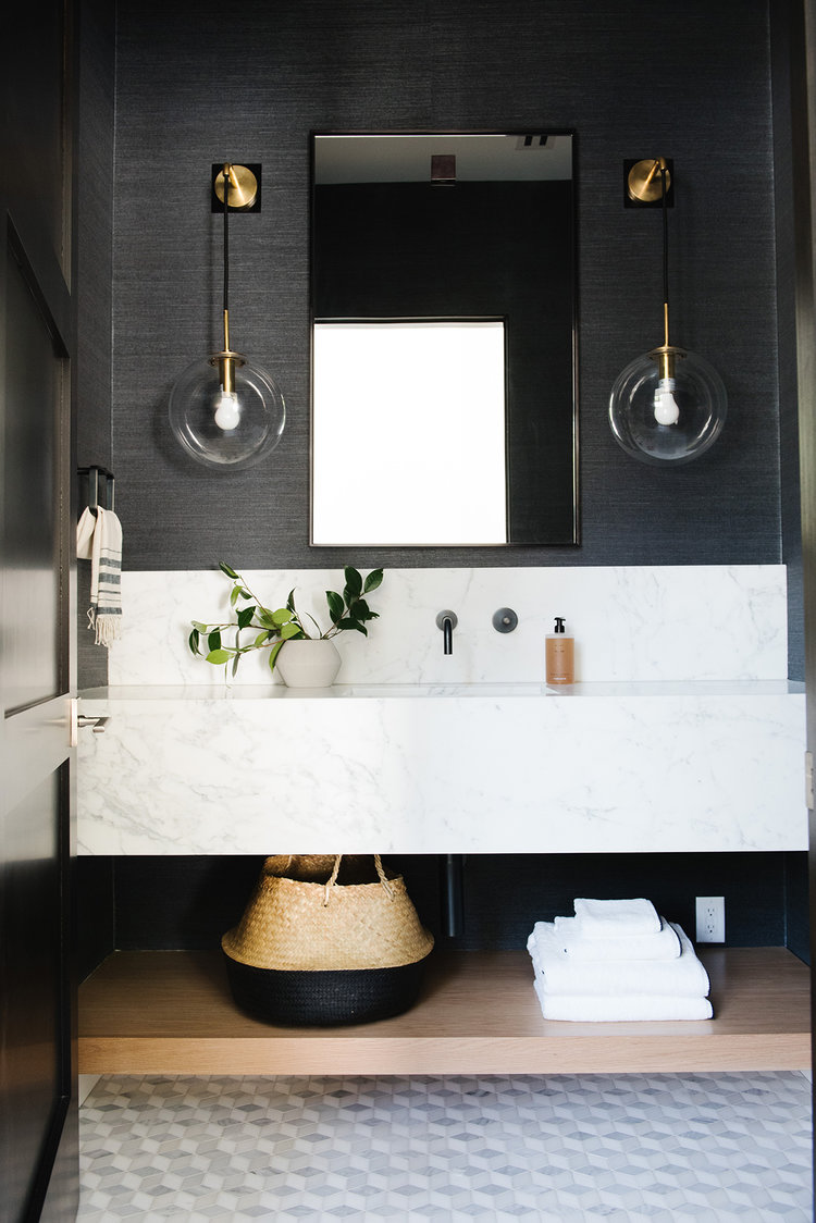 15 Half Bathroom Ideas That Will Make You Forget About Their Size
