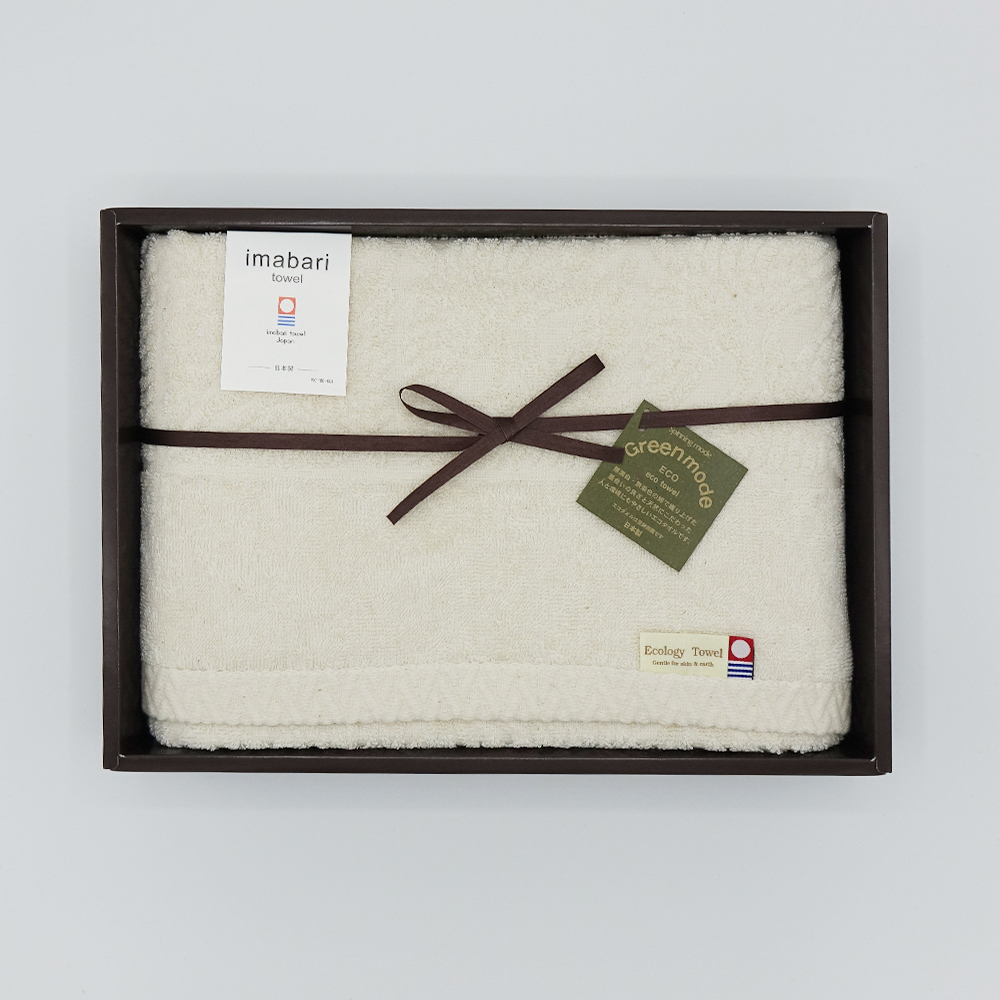 The Imabari towels’ softness and good water absorbency is recognized for its quality all around the world.