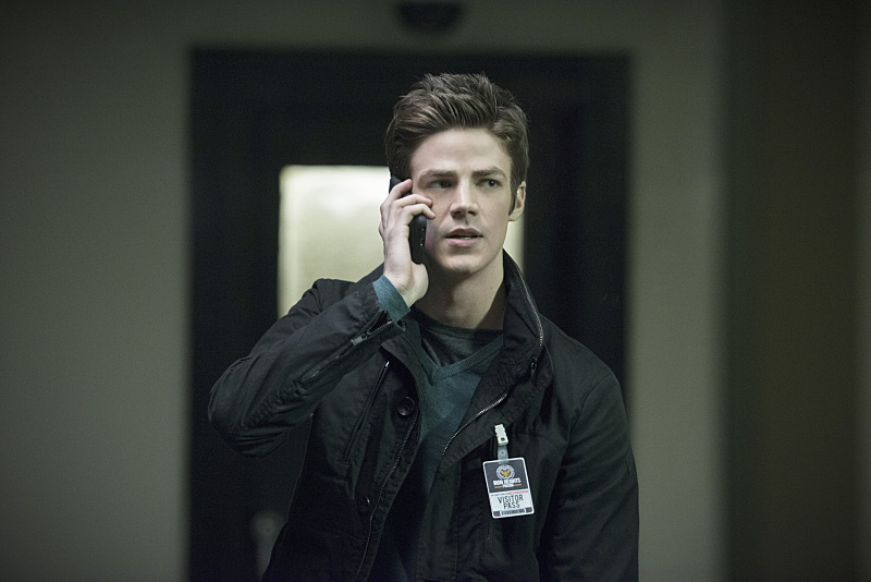 The Flash -- "Tricksters" -- Image FLA117A_0267b -- Pictured: Grant Gustin as Barry Allen -- Photo: Diyah Pera/The CW -- é 2015 The CW Network, LLC. All rights reserved.