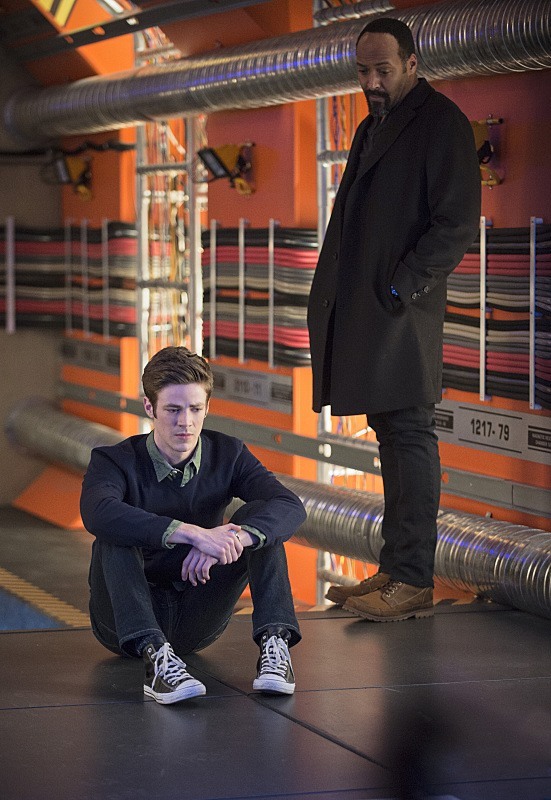 The Flash -- "Tricksters" -- Image FLA117A_0231b -- Pictured: (L-R) Grant Gustin as Barry Allen and Jesse L. Martin as Detective Joe West -- Photo: Cate Cameron/The CW -- é 2015 The CW Network, LLC. All rights reserved.