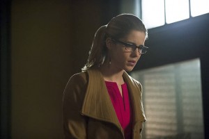 Arrow -- "Public Enemy" -- Image AR318B_0332b -- Pictured: Emily Bett Rickards as Felicity Smoak -- Photo: Cate Cameron/The CW -- é 2015 The CW Network, LLC. All Rights Reserved.