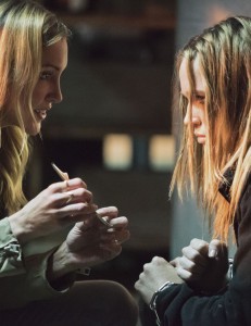 Arrow -- "Beyond Redemption" -- Image AR405B_0208b.jpg -- Pictured (L-R): Katie Cassidy as Laurel Lance and Caity Lotz as Sara Lance -- Photo: Dean Buscher/ The CW -- é 2015 The CW Network, LLC. All Rights Reserved.