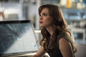 The Flash -- "The Fury of Firestorm" -- FLA204A_0152b -- Pictured: Danielle Panabaker as Caitlin Snow -- Photo: Cate Cameron /The CW -- é 2015 The CW Network, LLC. All rights reserved.