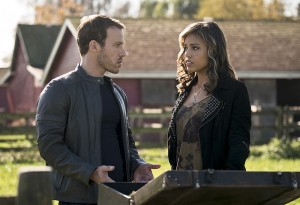 Arrow -- "Legends of Yesterday" -- Image AR408A_0040b.jpg -- Pictured (L-R): Falk Hentschel as Carter Hall and Ciara Renee as Kendra Saunders -- Photo: Katie Yu/ The CW -- é 2015 The CW Network, LLC. All Rights Reserved.