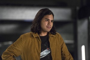 The Flash -- "Legends of Today" -- Image FLA208B_0093b.jpg -- Pictured: Carlos Valdes as Cisco Ramon -- Photo: Cate Cameron/The CW -- é 2015 The CW Network, LLC. All rights reserved.