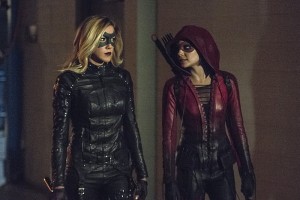 Arrow -- "Lost Souls" -- Image AR406B_0011b.jpg -- Pictured (L-R): Katie Cassidy as Laurel Lance and Willa Holland as Thea Queen -- Photo: Cate Cameron/ The CW -- é 2015 The CW Network, LLC. All Rights Reserved.