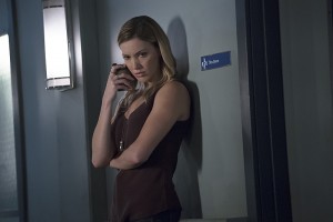 Arrow -- "Haunted" -- Image AR404A_0121b.jpg -- Pictured: Katie Cassidy as Laurel Lance -- Photo: Katie Yu/ The CW -- é 2015 The CW Network, LLC. All Rights Reserved.