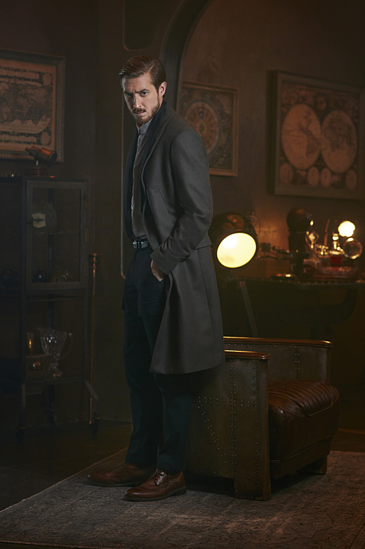Arthur Darvill as Rip Hunter