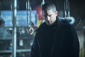 The Flash -- "Running to Stand Still" -- Image: FLA209A_0038b.jpg -- Pictured: Wentworth Miller as Leonard Snart -- Photo: Cate Cameron/The CW -- é 2015 The CW Network, LLC. All rights reserved.