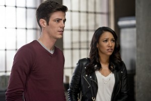 The Flash -- "The Reverse Flash Returns" -- Image FLA211a_0180b -- Pictured (L-R): Grant Gustin as Barry Allen and Candice Patton as Iris West -- Photo: Diyah Pera/The CW -- é 2016 The CW Network, LLC. All rights reserved.