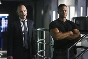 Arrow -- "Taken" -- Image AR415b_0129b.jpg -- Pictured (L-R): Paul Blackthorne as Quentin Lance and David Ramsey as John Diggle -- Photo: Bettina Strauss/ The CW -- é 2016 The CW Network, LLC. All Rights Reserved.