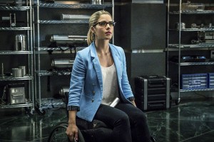 Arrow -- "Unchained" -- Image AR412B_0044b.jpg -- Pictured: Emily Bett Rickards as Felicity Smoak -- Photo: Liane Hentscher/ The CW -- é 2016 The CW Network, LLC. All Rights Reserved.