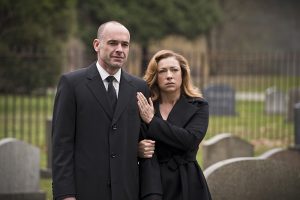 Arrow -- "Canary Cry" -- Image AR419b_0173b.jpg -- Pictured: Paul Blackthorne as Detective Quentin Lance and Alex Kingston as Dinah Lance -- Photo: Diyah Pera/The CW -- é 2016 The CW Network, LLC. All Rights Reserved.