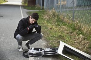 The Flash -- "Back to Normal" -- Image: FLA219a_0027b.jpg -- Pictured: Grant Gustin as Barry Allen -- Photo: Katie Yu/The CW -- é 2016 The CW Network, LLC. All rights reserved.