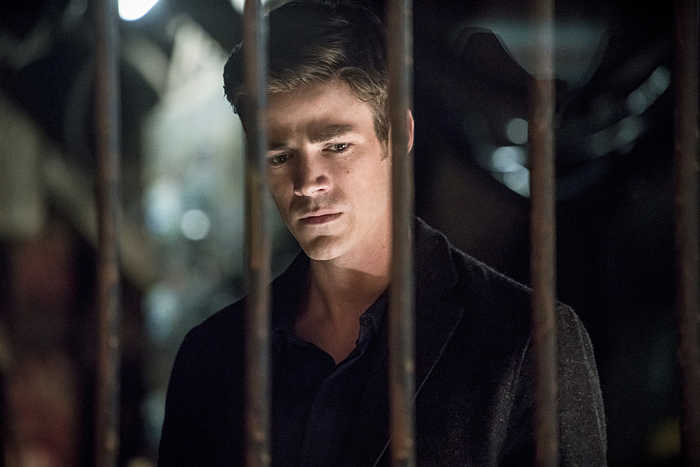 The Flash -- "Flashpoint " -- Image: FLA301b_0039b.jpg -- Pictured: Grant Gustin as Barry Allen -- Photo: Katie Yu/The CW -- é 2016 The CW Network, LLC. All rights reserved.