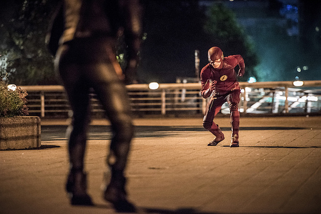 The Flash -- "Paradox" -- Image: FLA302a_0333b2.jpg -- Pictured: Grant Gustin as The Flash -- Photo: Dean Buscher/The CW -- é 2016 The CW Network, LLC. All rights reserved.