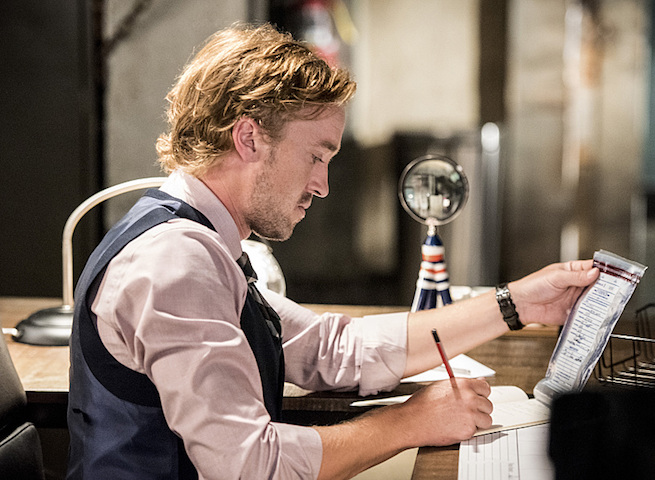 The Flash -- "Paradox" -- Image: FLA302b_0046b.jpg -- Pictured: Tom Felton as Julian Albert -- Photo: Dean Buscher/The CW -- é 2016 The CW Network, LLC. All rights reserved.