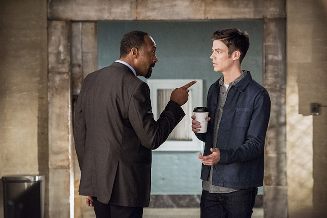 The Flash -- "Paradox" -- Image: FLA302b_0051b.jpg -- Pictured (L-R): Jesse L. Martin as Detective Joe West and Grant Gustin as Barry Allen -- Photo: Dean Buscher/The CW -- é 2016 The CW Network, LLC. All rights reserved.