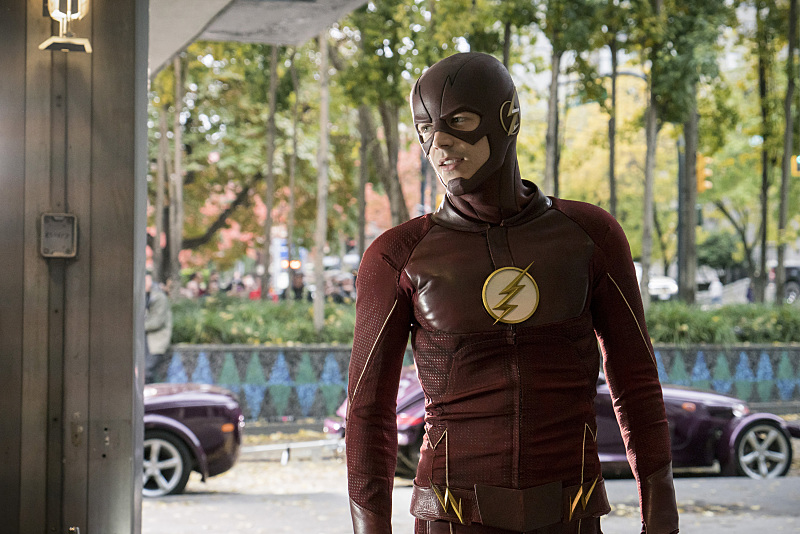 The Flash -- "The Present" -- Image FLA309a_0225b.jpg -- Pictured: Grant Gustin as The Flash -- Photo: Katie Yu/The CW -- é 2016 The CW Network, LLC. All rights reserved.