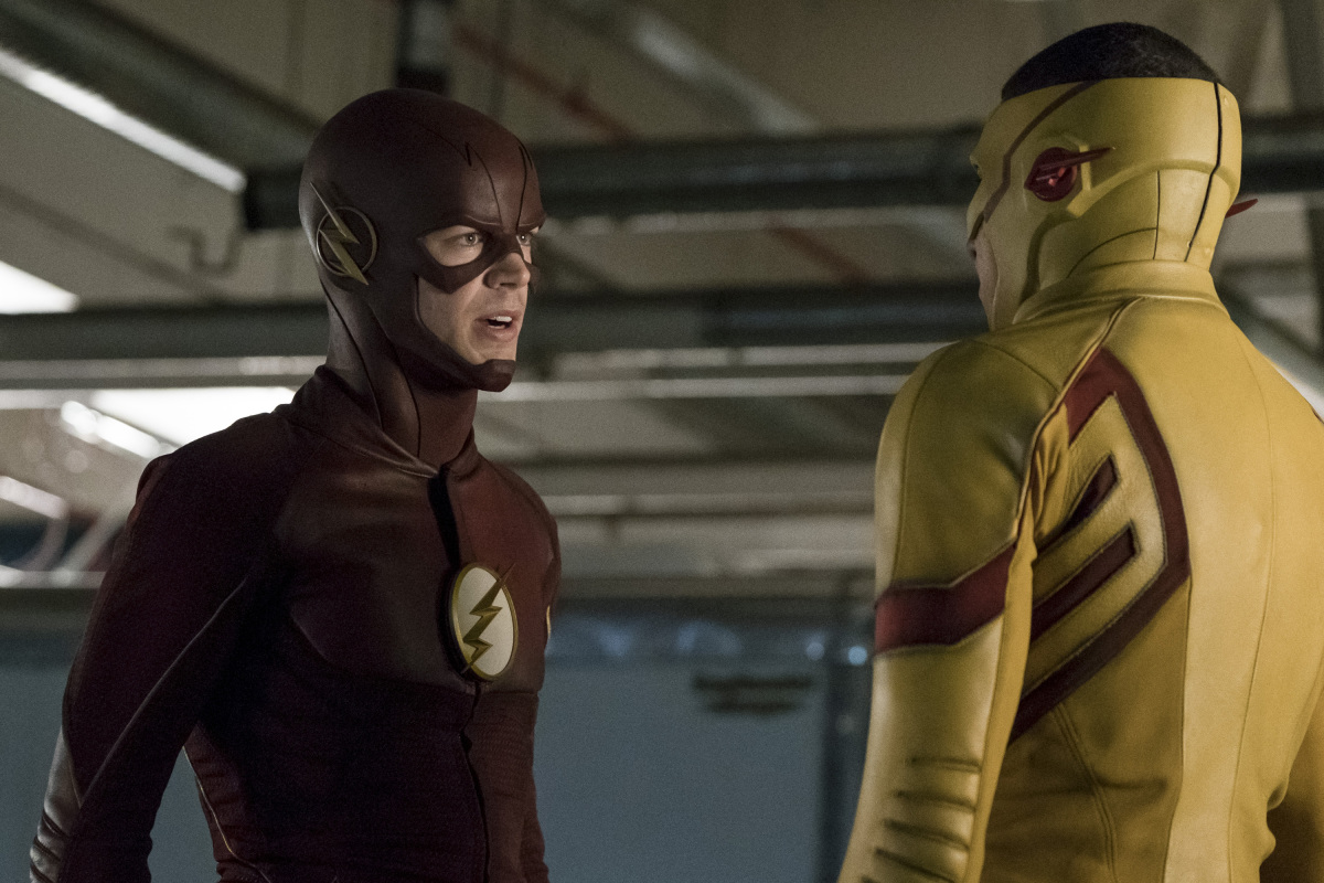 The Flash -- "Borrowing Problems from the Future" -- Image FLA310a_0154b.jpg -- Pictured (L-R): Grant Gustin as The Flash and Keiynan Lonsdale as Kid Flash -- Photo: Katie Yu/The CW -- é 2016 The CW Network, LLC. All rights reserved.