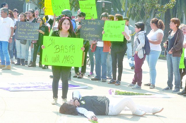 10-Protesta_vs_feminicidio-2-C18