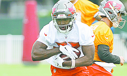 NFL: MAY 12 Buccaneers Rookie Minicamp