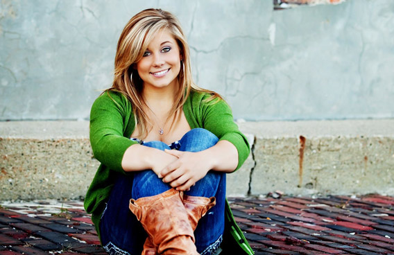 Shawn Johnson pic