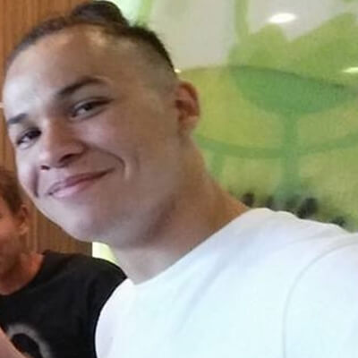 Richard R, 16