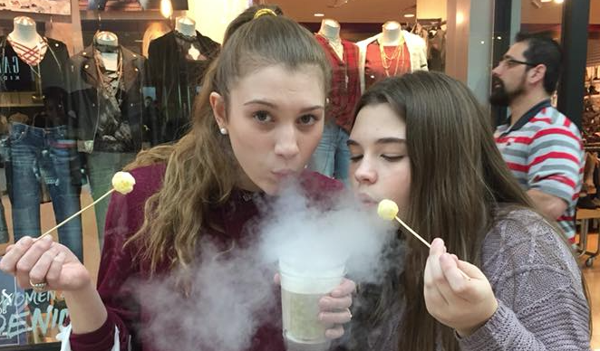Dragon's Lab, Frisco, Stonebriar Mall, Dragon's Breath, Nitrogen Breath, nitrogen-infused cereal balls