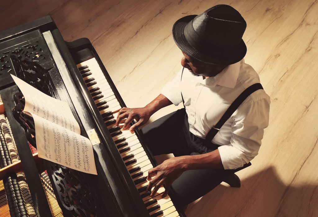 urban-rio-piano-bar-plano