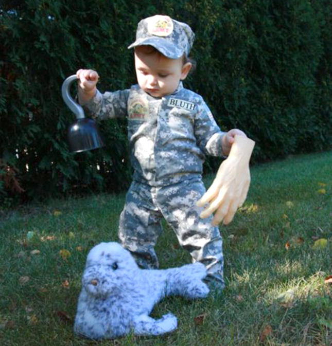 40 TVInspired Halloween Costumes You Should DVR Brit + Co