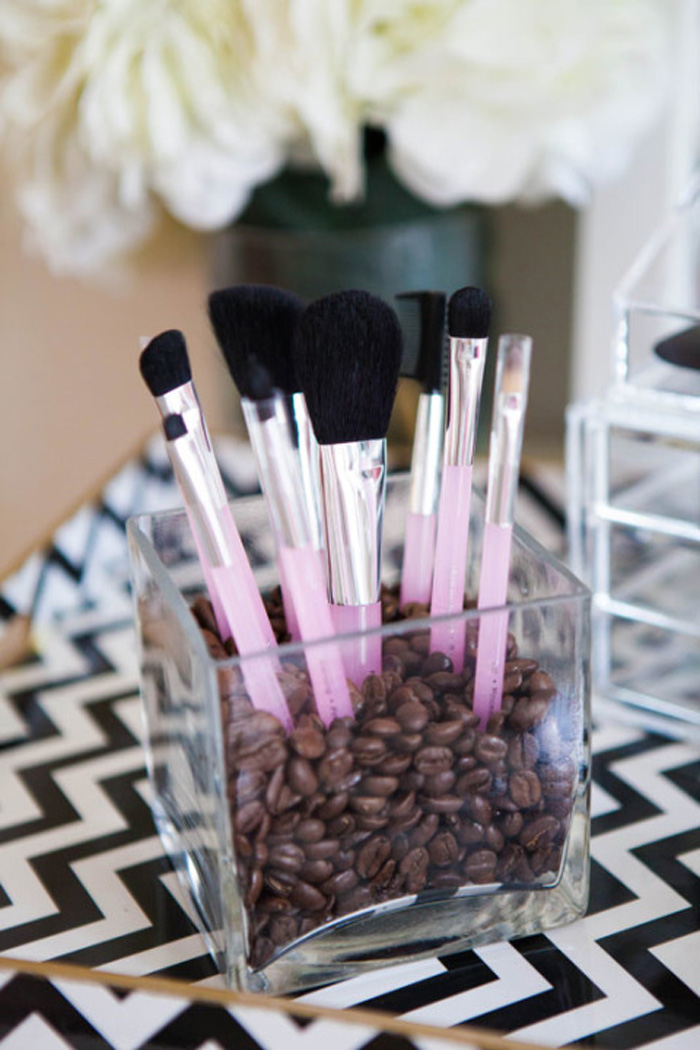 10 Makeup Brush Containers You Can Make Yourself Brit + Co