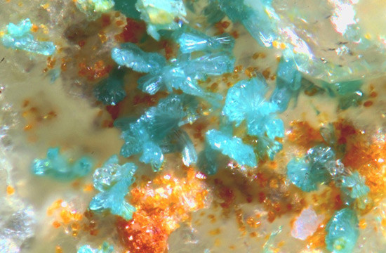 image of the mineral Housleyite