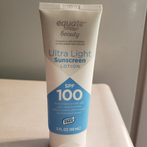 Equate Beauty Ultra Light Sunscreen Lotion SPF 100 1Source
