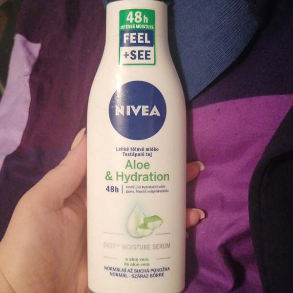 nivea hydrating serum