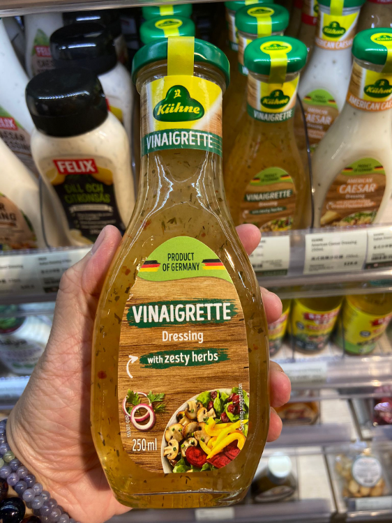 Kuhne Vinaigrette Dressing With Zesty Herbs 1Source