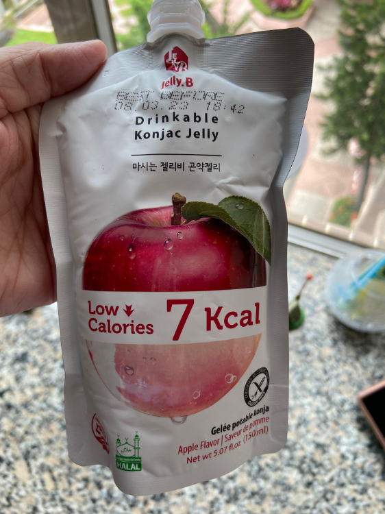 Jelly B Drinkable Konjac Jelly Apple Flavor 1Source