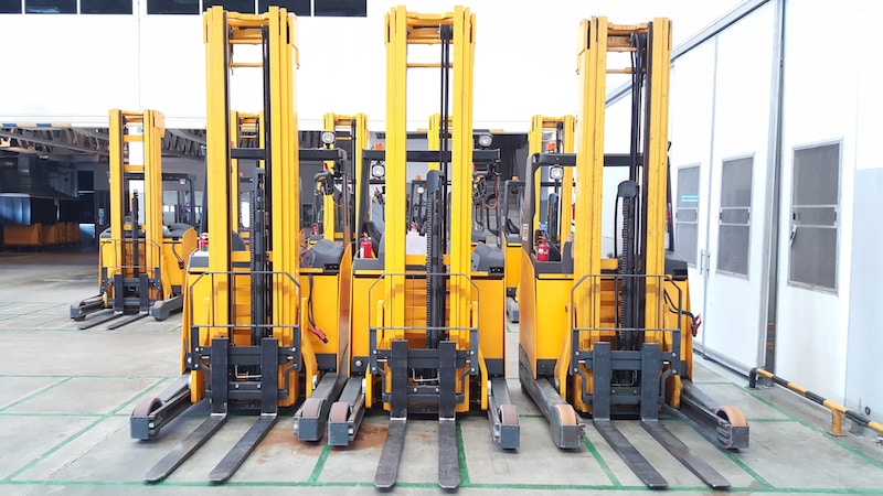 Why Renting Construction Equipment Beats Buying