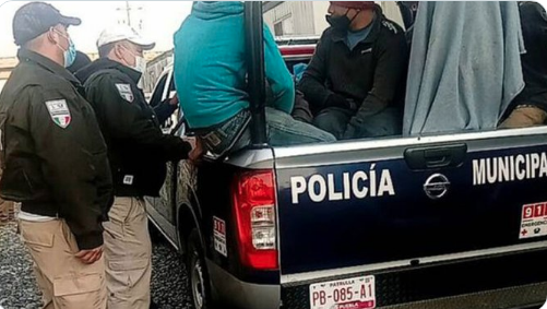 Detienen a migrantes centroamericanos en Amozoc