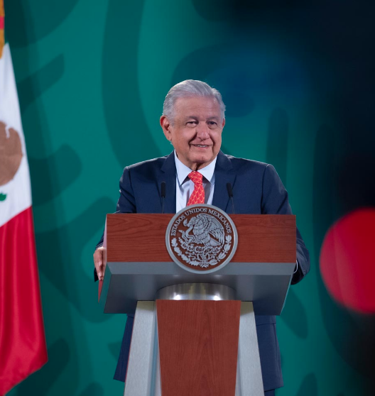 Vacunación de mayores de 18 años terminará en Octubre.