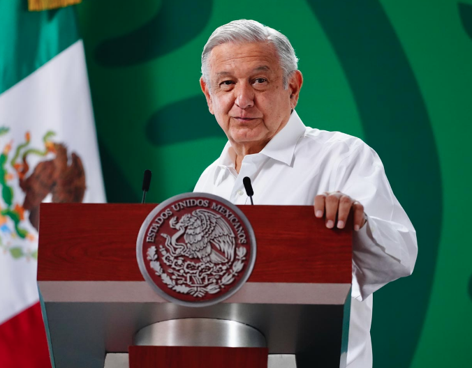 Presidente celebra asistencia a consulta ciudadana; es el inicio de la democracia participativa, asegura.