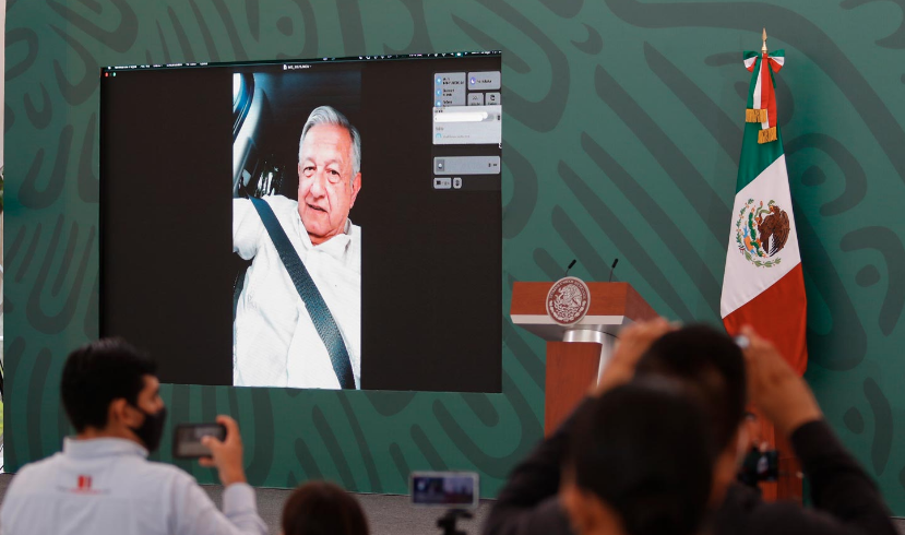Presidente llama a CNTE a dialogar con SEP y refrenda respeto a la libre manifestación; no se someterá a presiones de grupos, afirma