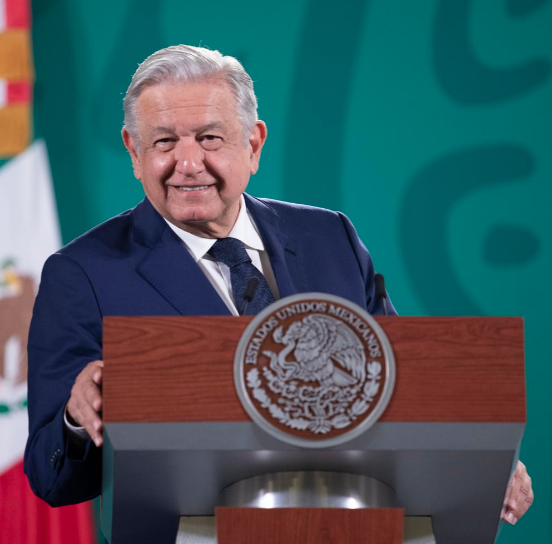 Se vacunará a menores de edad con mayor riesgo frente al COVID:AMLO
