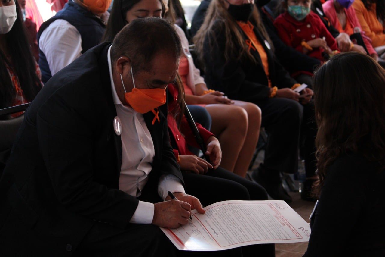 Ayuntamiento de Amozoc se une a movimiento internacional #25N