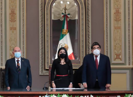 Los Juegos
Tres años de restauración, tras la cuasi dictadura