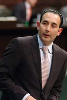 Gil Zuarth muestra trampas de los Jenkins en caso UDLAP