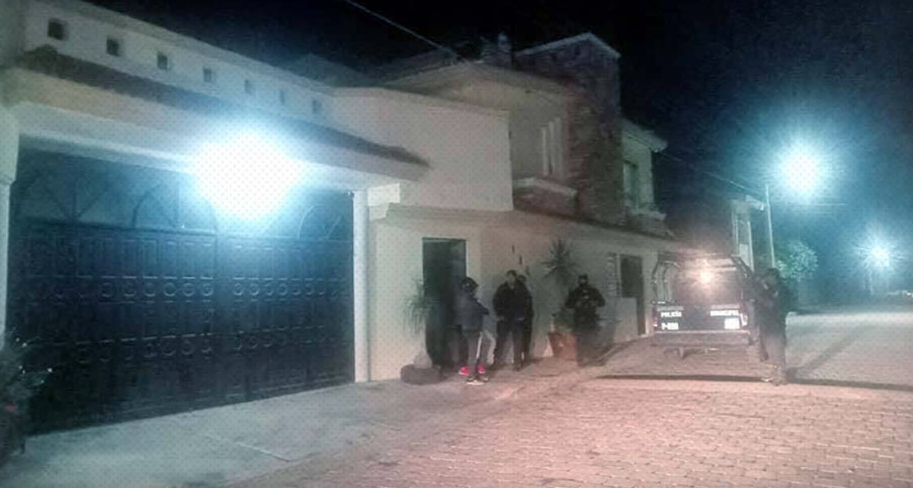 Balean casa de "El Sinko" inspector auxiliar de Amozoc.