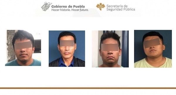 Por presunto tráfico de personas, Policía Estatal detiene a cuatro personas en Amozoc.