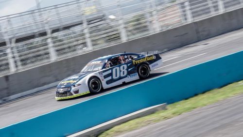 Este domingo será la final de la NASCAR series en Amozoc.